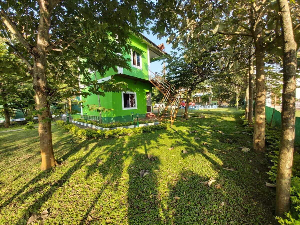 The Midway Jungle Resort Masinagudi Eksteriør bilde