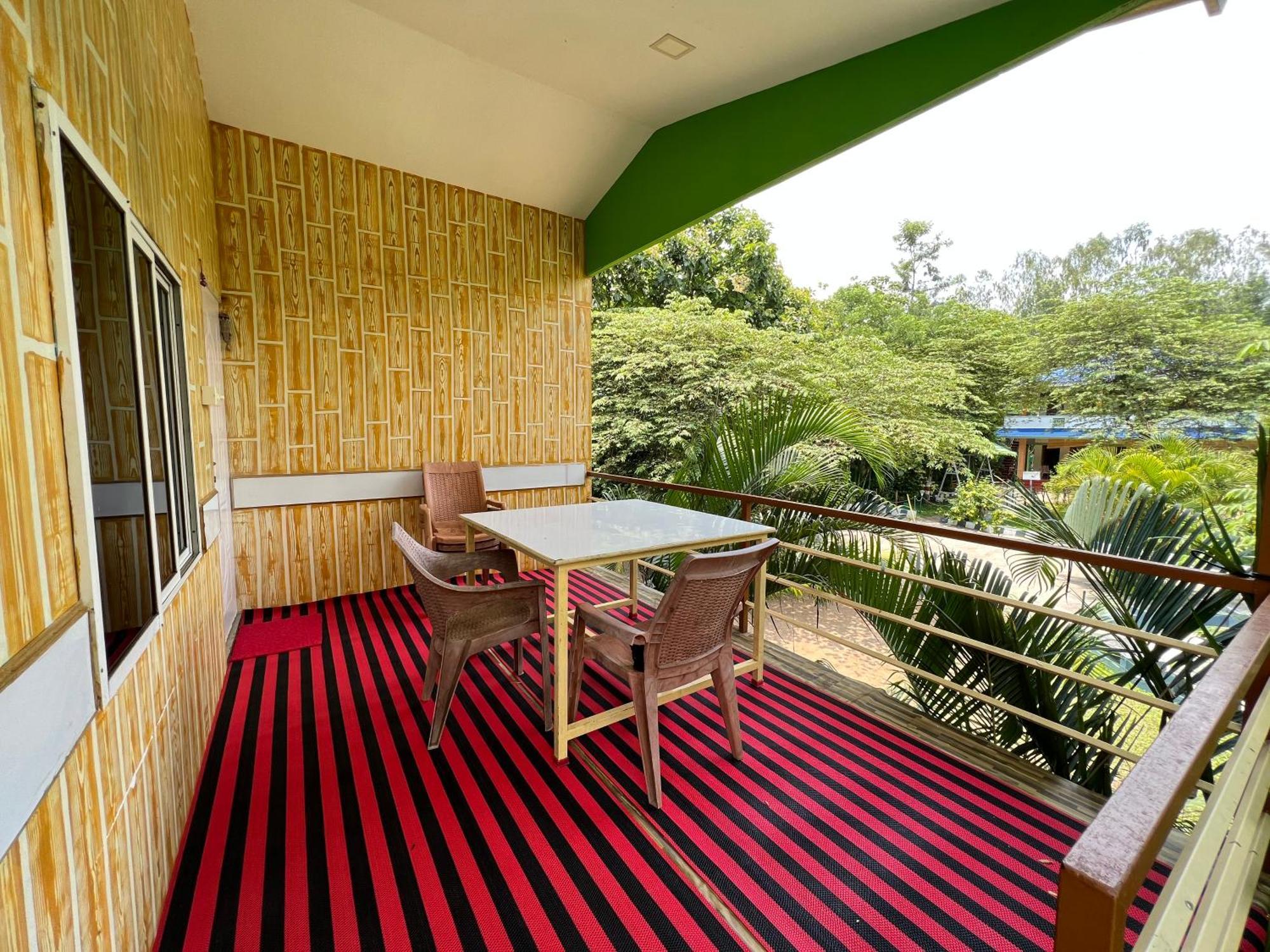 The Midway Jungle Resort Masinagudi Eksteriør bilde