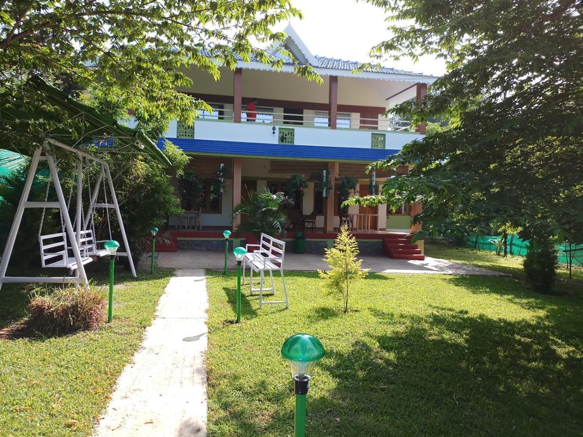 The Midway Jungle Resort Masinagudi Eksteriør bilde